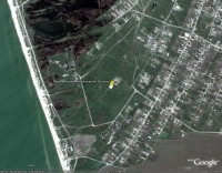      Вид участка в навигационной системе ''Google Earth'' (Вид земли со спутника в различной степени приближения)   - - -   Продается участок на Азовском море под строительство (17 соток); Адрес: ул. Зерновая, 7, станица Должанская, Ейский район, Краснодарский край, 353656